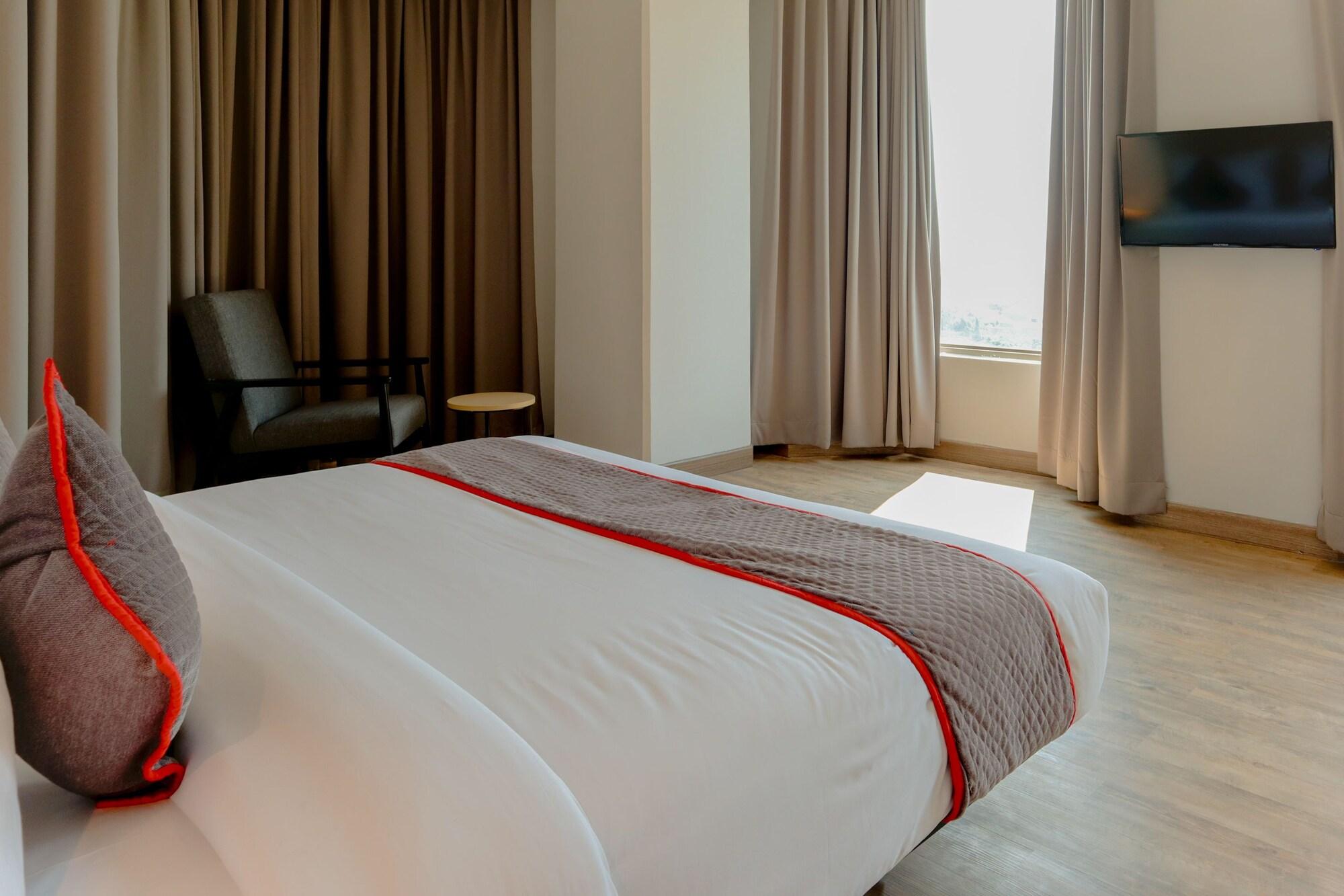 Super Oyo Townhouse 2 Hotel Gunung Sahari Jakarta Exterior photo