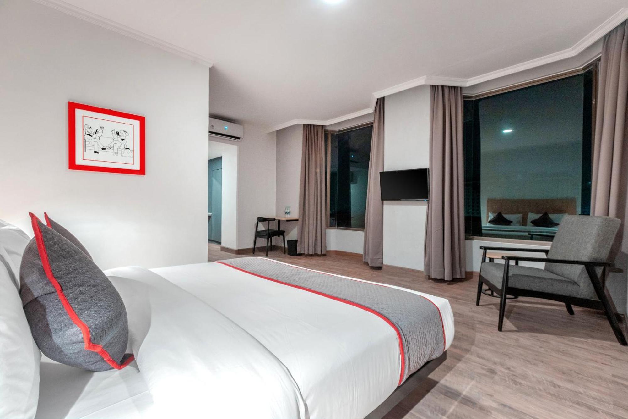 Super Oyo Townhouse 2 Hotel Gunung Sahari Jakarta Exterior photo