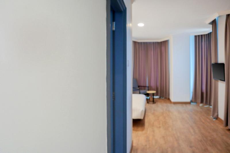 Super Oyo Townhouse 2 Hotel Gunung Sahari Jakarta Exterior photo